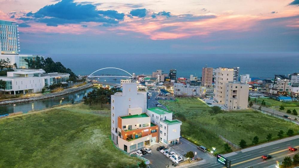 Gangneung Gangmun Stay New Экстерьер фото